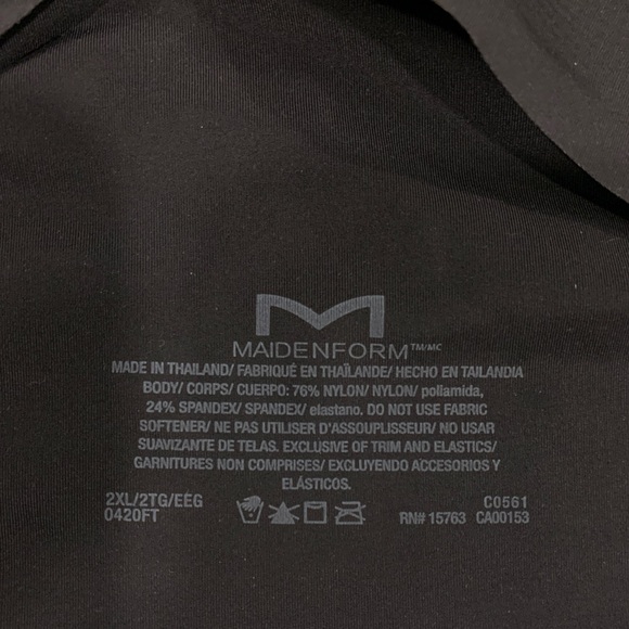 Seamless pullover bra
Lightweight fabric for second-skin feel - Picture 4 of 4